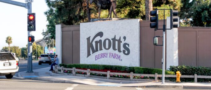 Street side sign of Knott's Berry Farm Buena Park, California, USA.