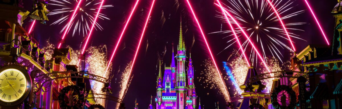 Spectacular fireworks display on the castle at Magic Kingdom in Orlando, Florida.
